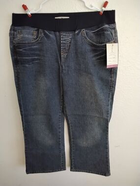 Vintage Y2K Tala Maternity Capri NWT